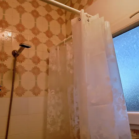 דירה Cozy With 3 Bedrooms *